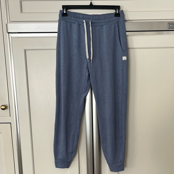 Vuori Women's Performance Joggers in Azure Heather - Picture 6 of 13